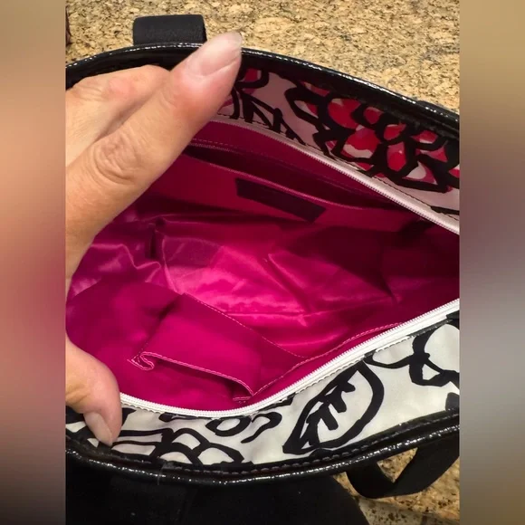 Coach Handbag - Poppy Daisy Floral Graffiti - Picture 5 of 6